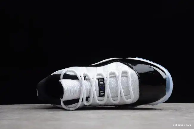 White  Air 
